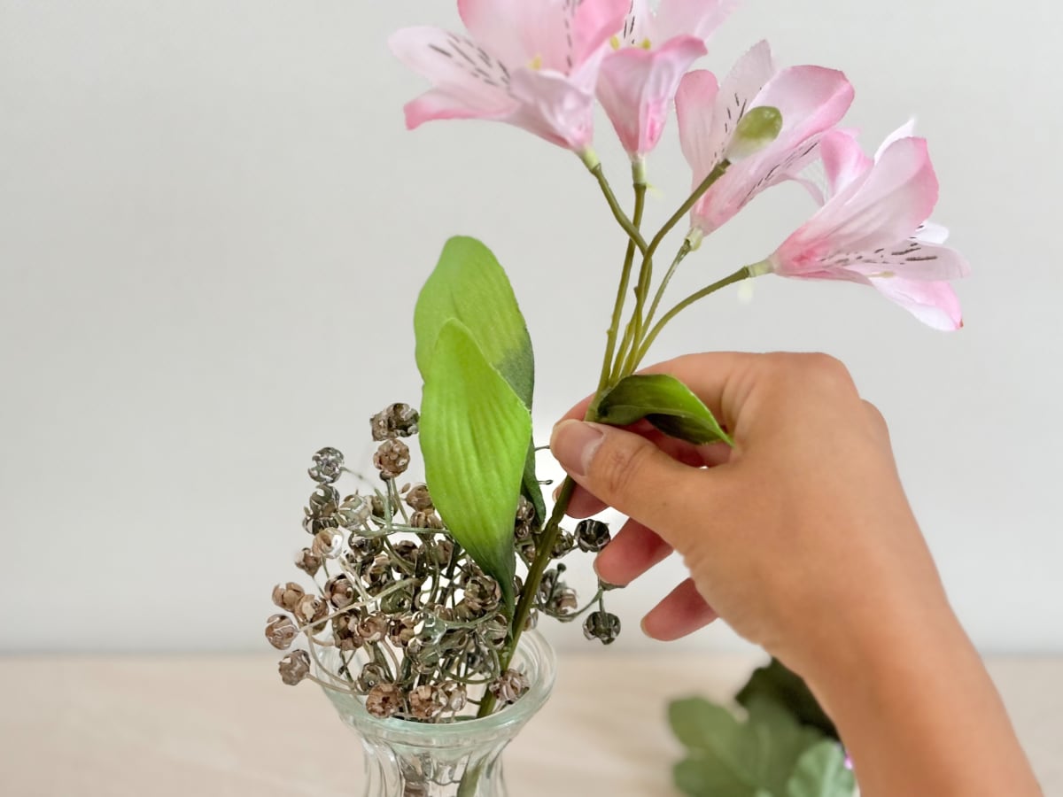 セリアのおすすめ造花10選！高見えでインテリアにもぴったり