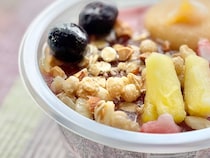 「んまいぞこれ」「本場の味」【ファミマ限定】の南国風アイスが話題