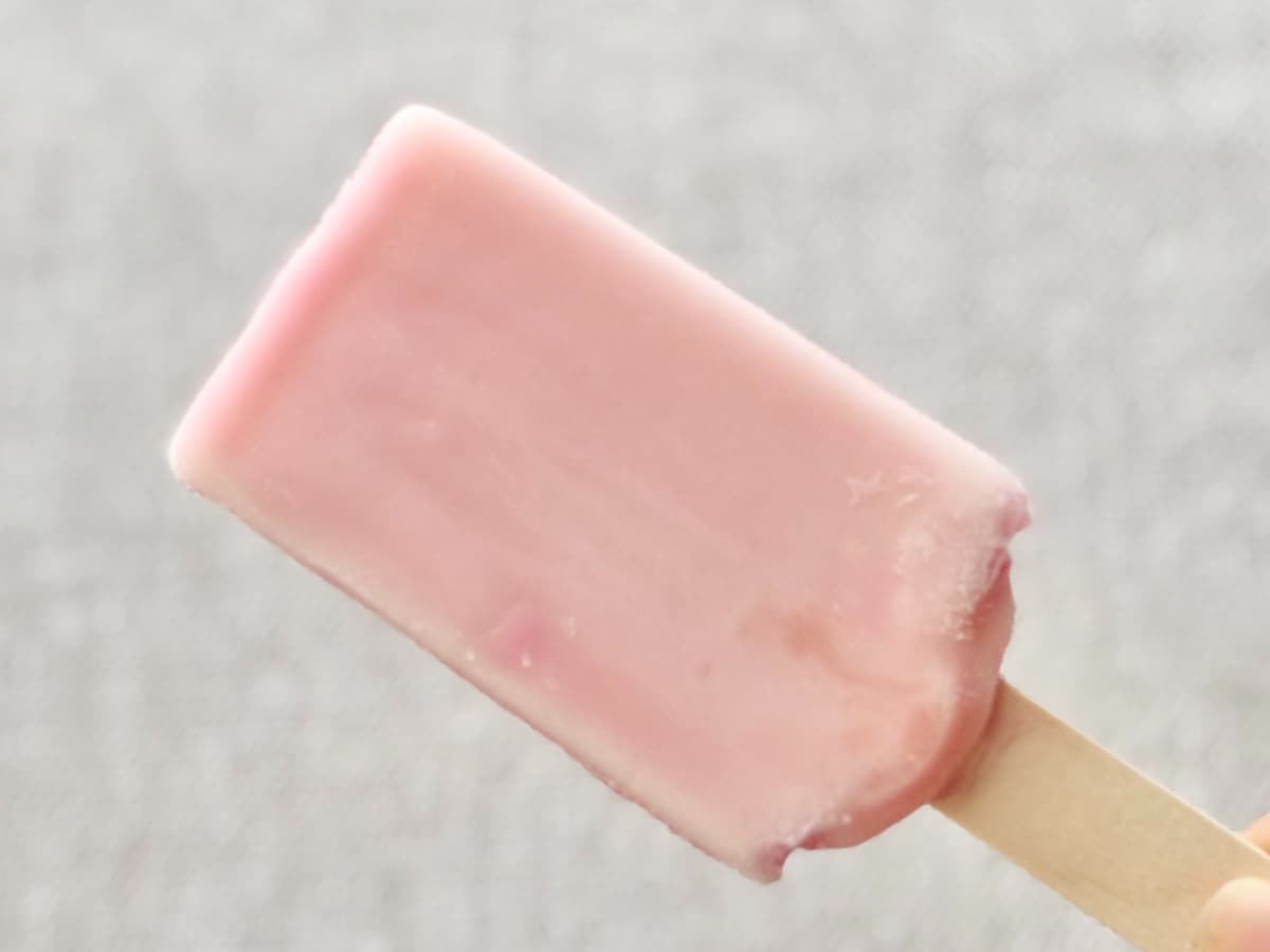 「感動的美味しさ…」「めちゃウマ」【ローソン】話題の新作アイスって？