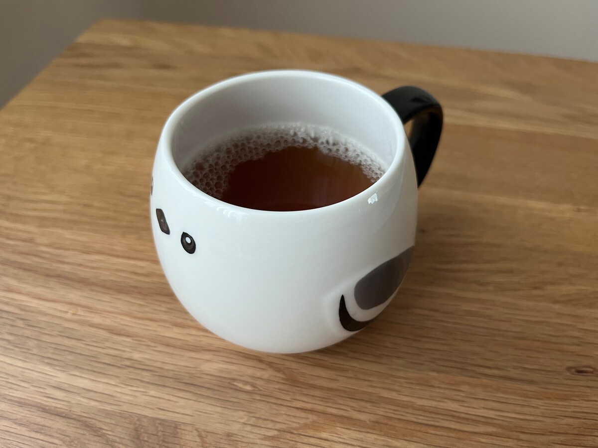 飲み物タイムが楽しくなるマグカップ!「まんまるシマエナガ マグ」