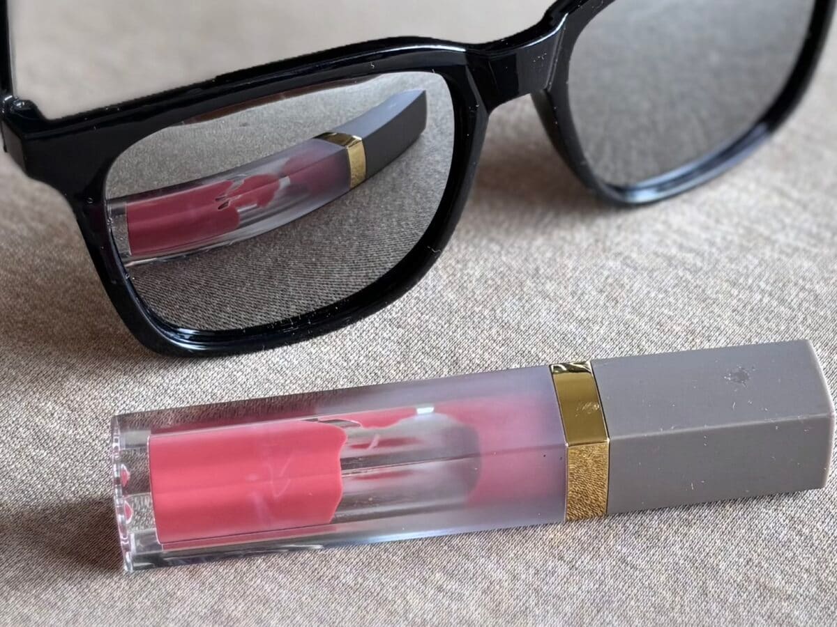 【セリア】サングラスが超優秀♡定番の黒やハート型まで|売り場も紹介