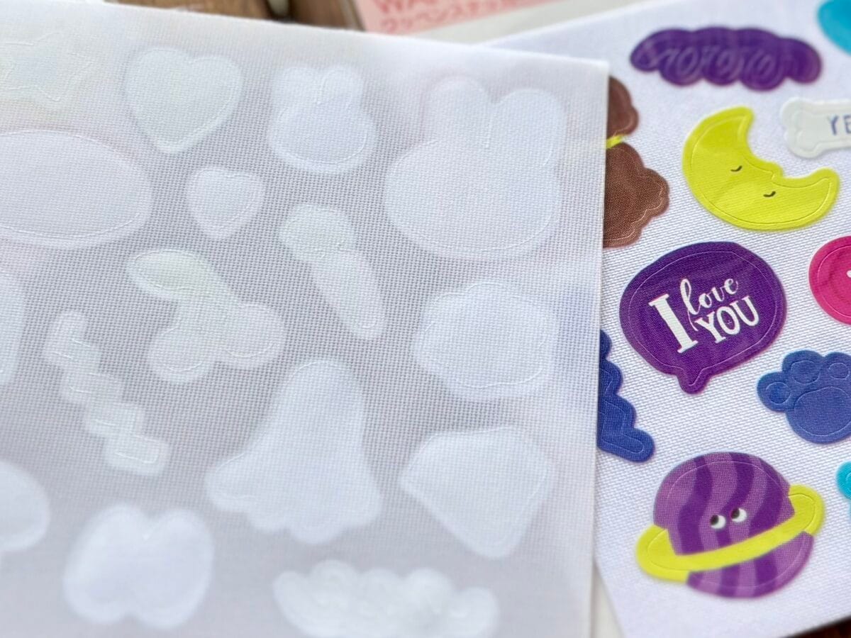 セリアのシールがかわいい&おしゃれ!シールブックやキラキラストーンも♡