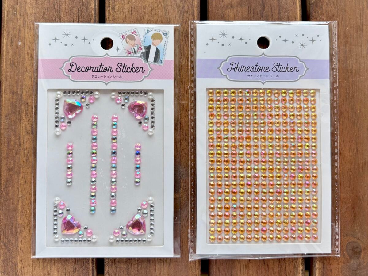 セリアのシールがかわいい&おしゃれ!シールブックやキラキラストーンも♡