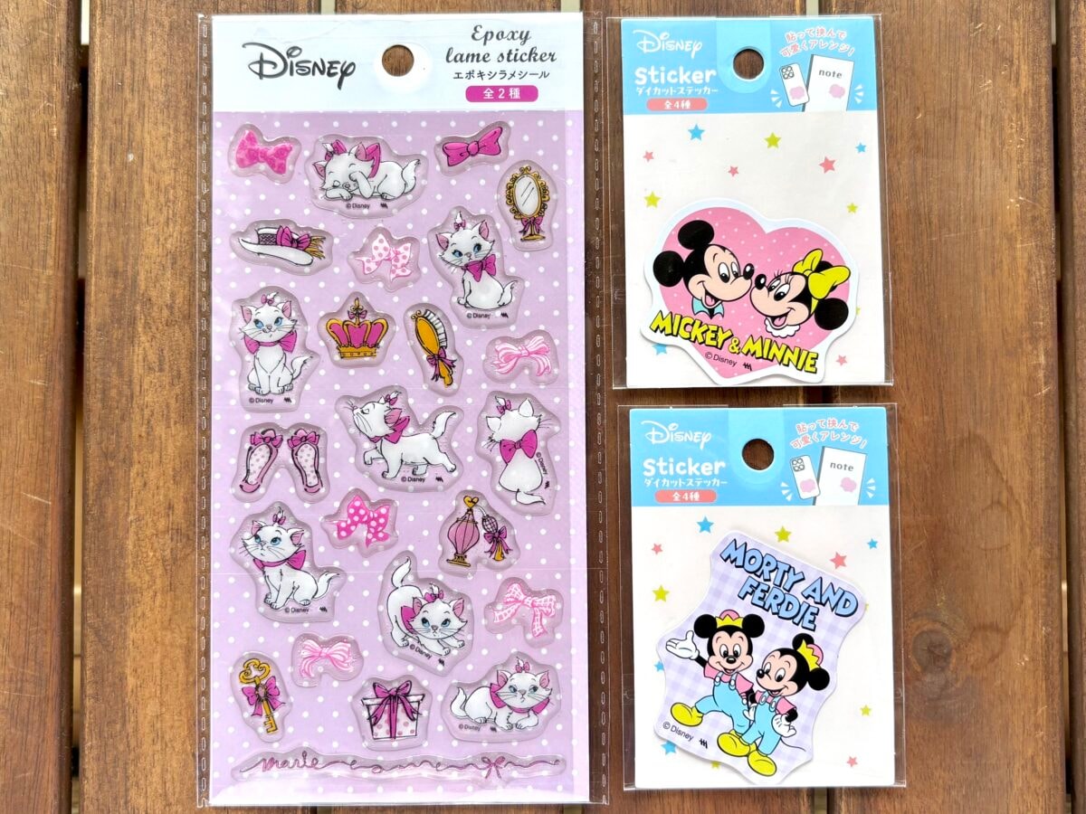 セリアのシールがかわいい&おしゃれ!シールブックやキラキラストーンも♡