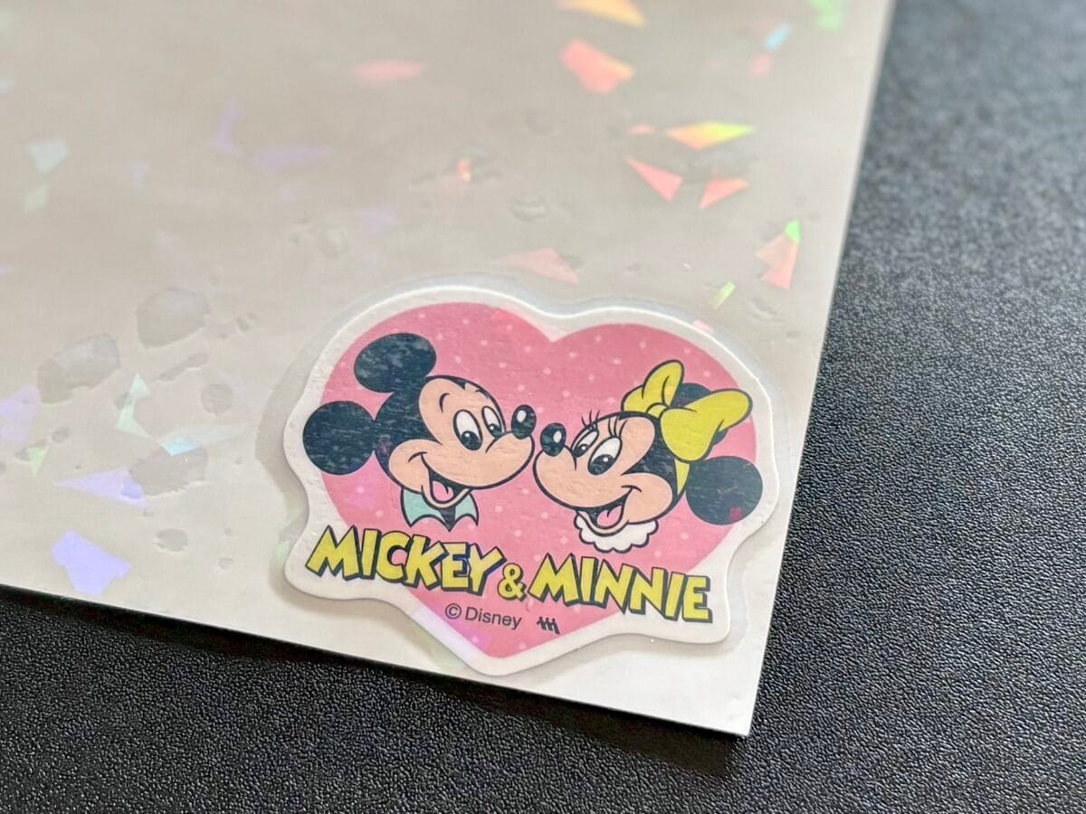 セリアのシールがかわいい&おしゃれ!シールブックやキラキラストーンも♡