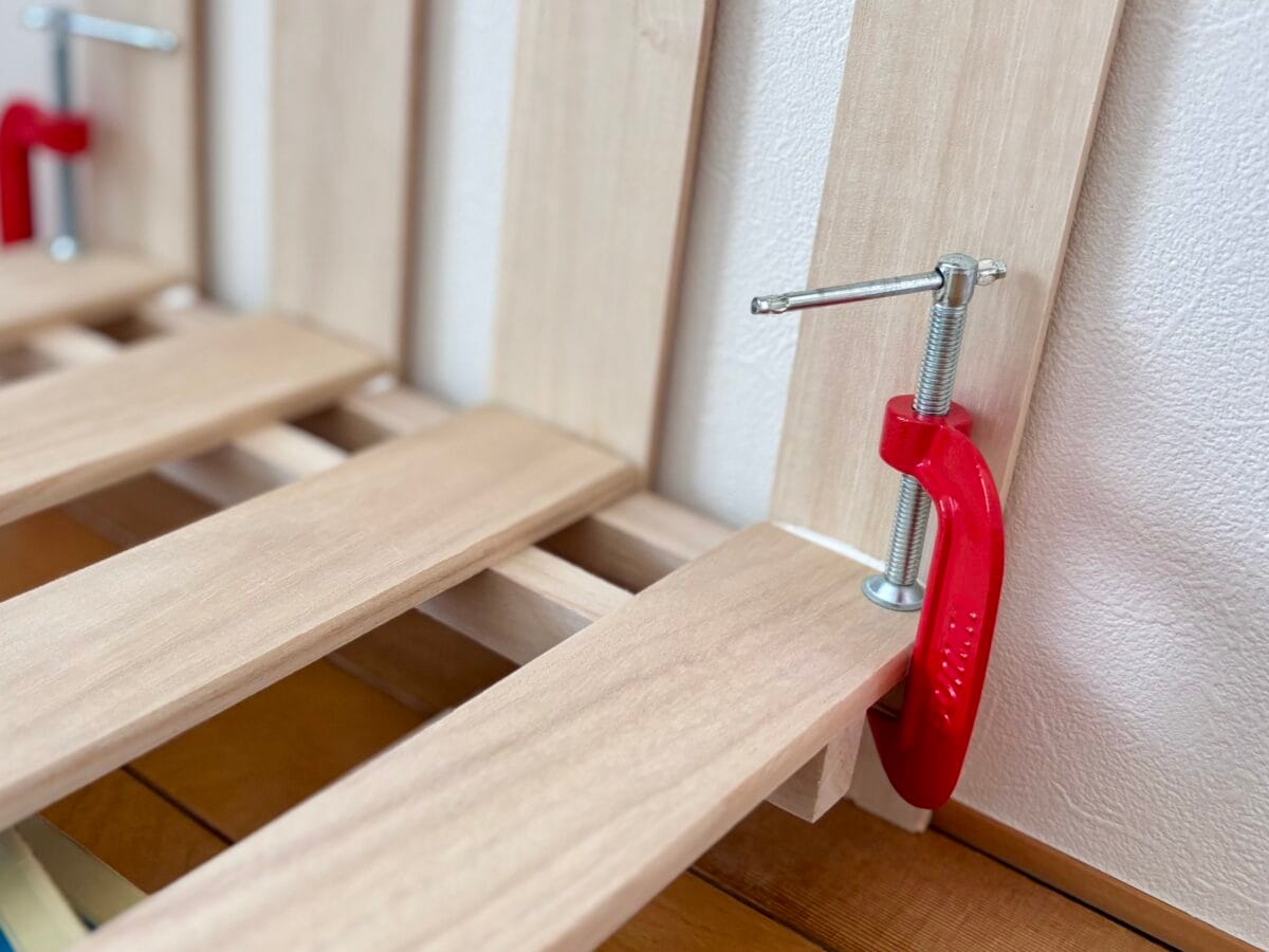 【ダイソー】すのこで棚diyしてみた！サイズや作り方も紹介