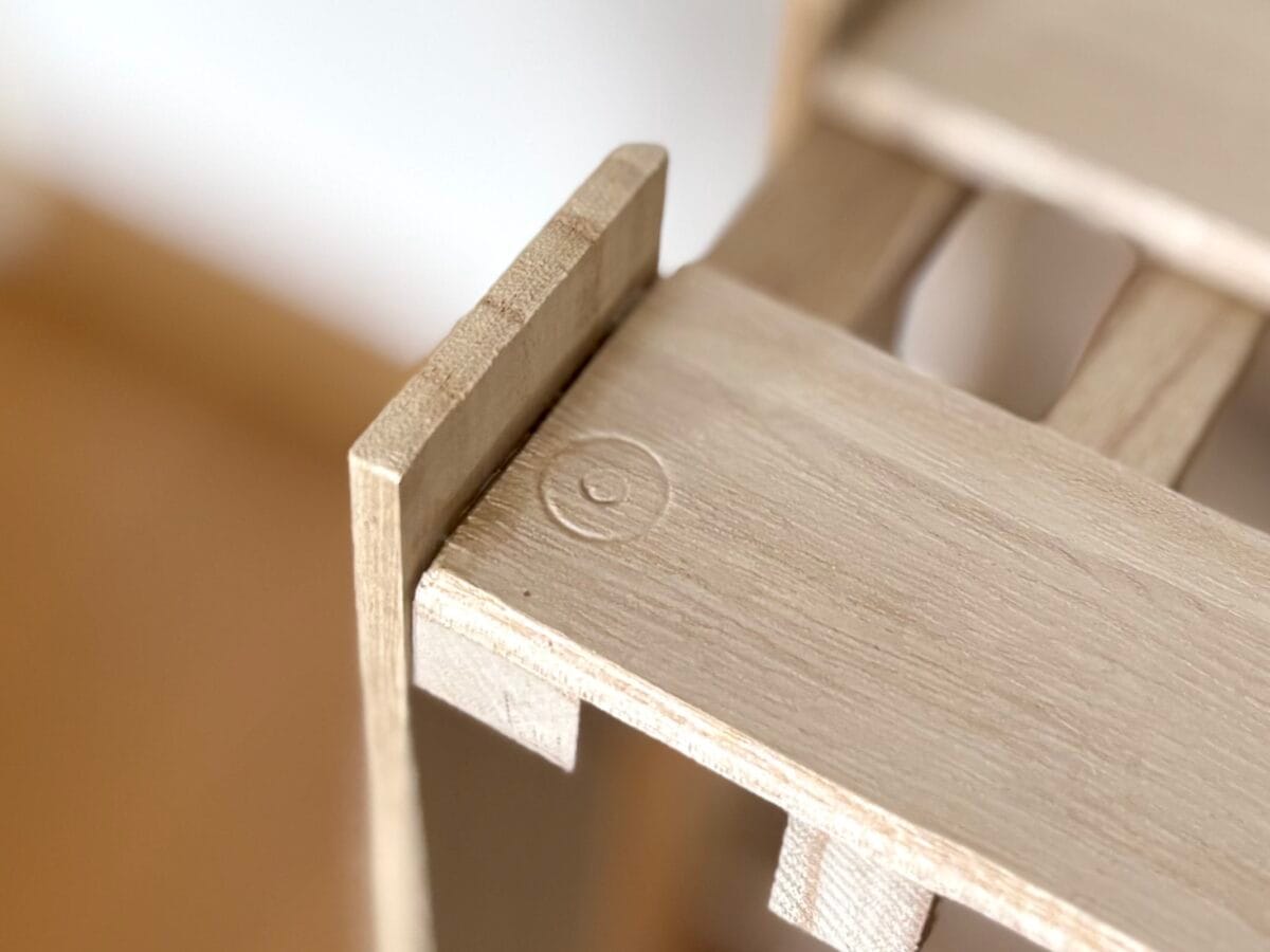 【ダイソー】すのこで棚diyしてみた！サイズや作り方も紹介