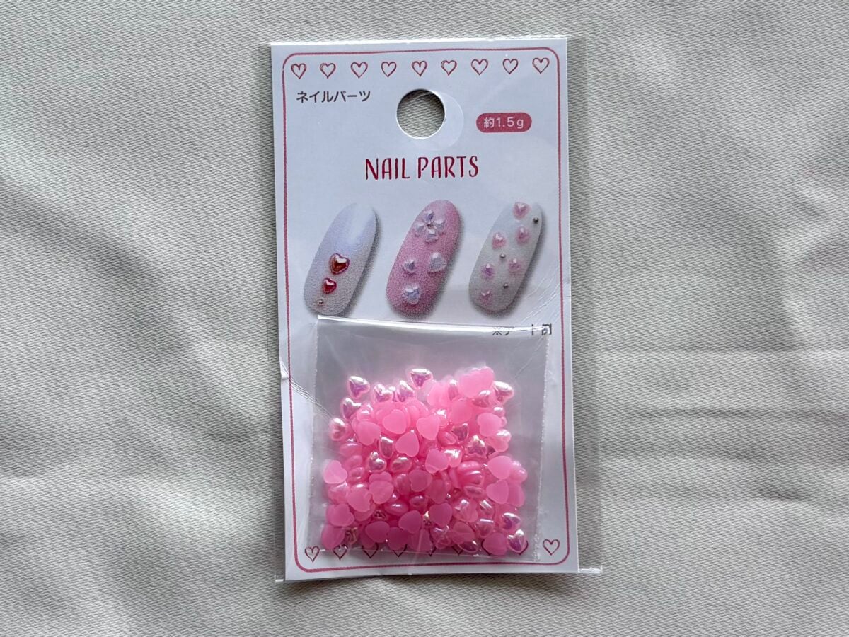 【セリア】のネイルパーツおすすめ一覧｜可愛いリボンやストーンも♡