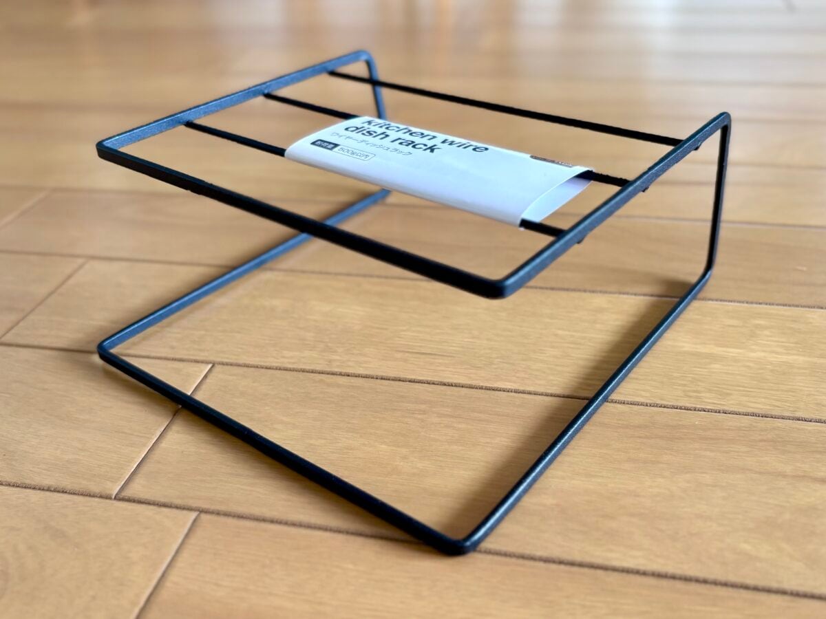 【セリア】の棚おすすめ7選|壁掛け棚や食器棚収納まで