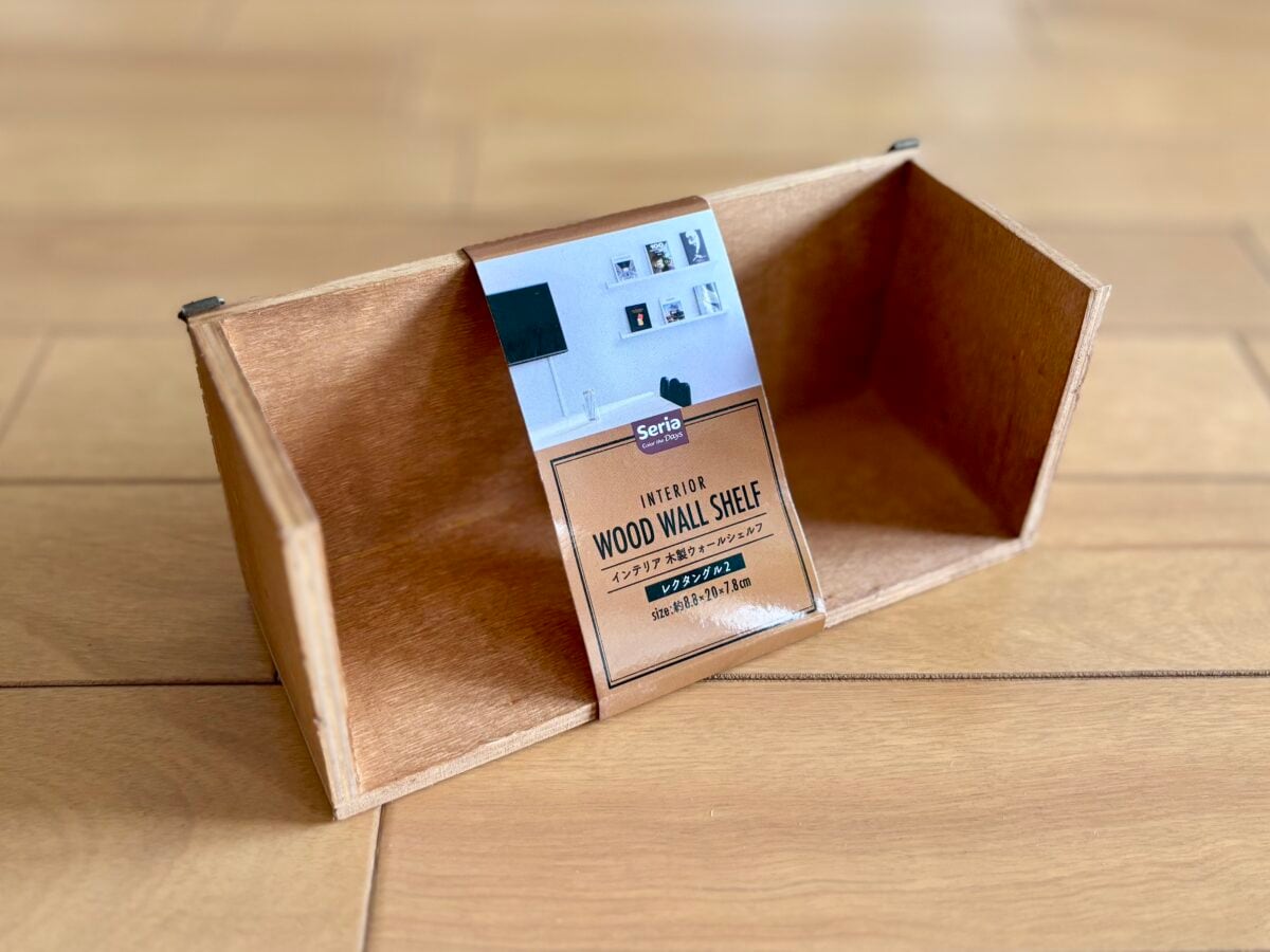 【セリア】の棚おすすめ7選|壁掛け棚や食器棚収納まで