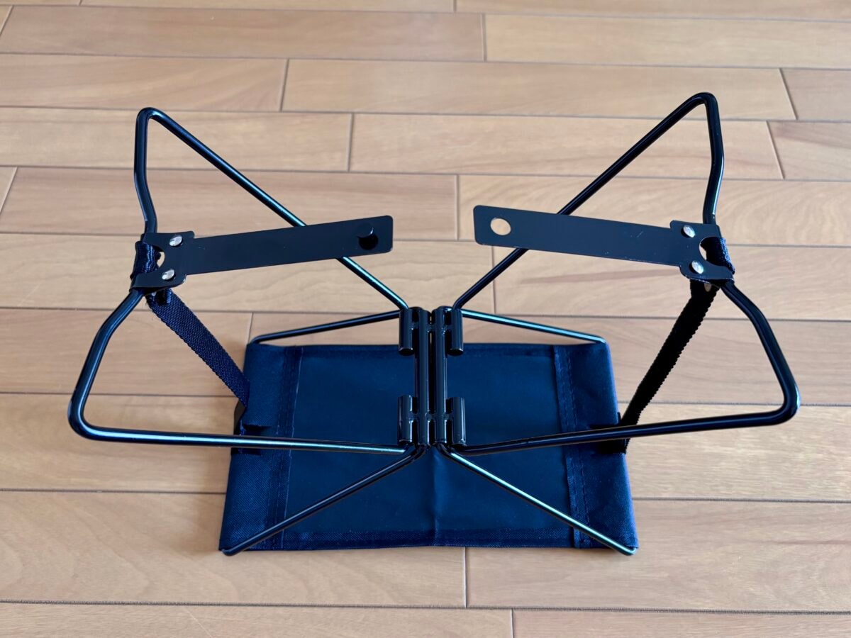 【キャンドゥ】折りたたみ椅子が想像以上！100均ぽくない見た目でコスパ最強！