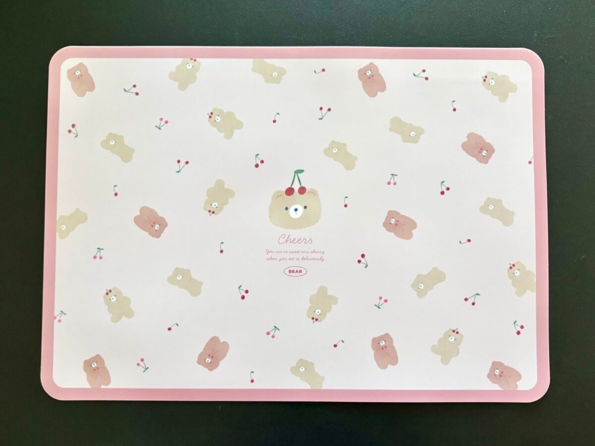 100均【セリア】ランチョンマットで食卓に彩りを|北欧柄やシックな無地も♪