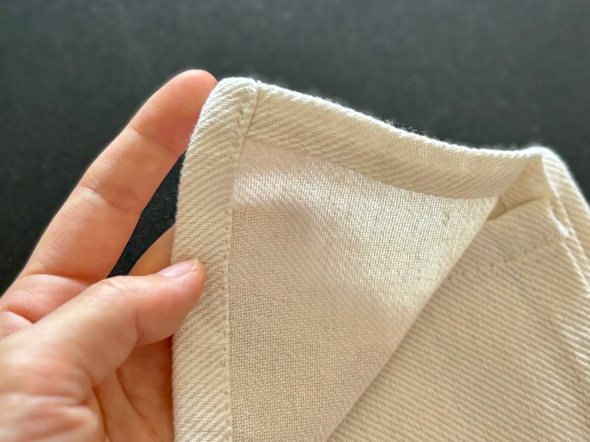 100均【セリア】ランチョンマットで食卓に彩りを|北欧柄やシックな無地も♪