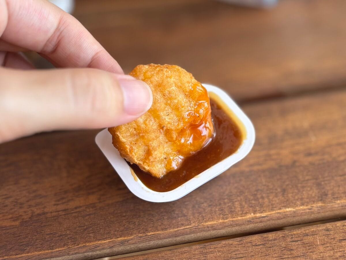 あなたはどっち派?【マクドナルド】新作ソース2種食べ比べ!限定パッケージも登場