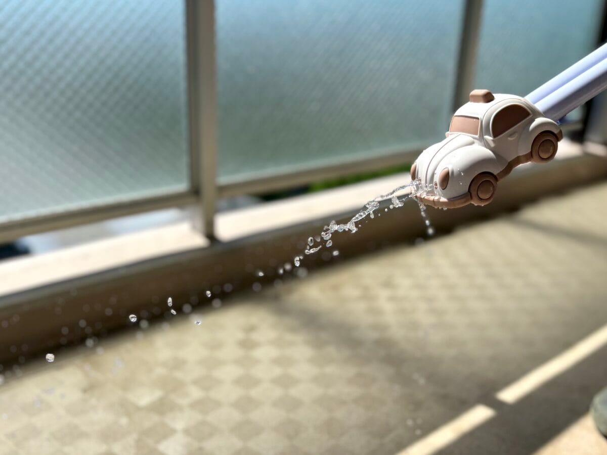 スリーコインズの水鉄砲がアツい!背負うタイプやグロック型はある?【2025】