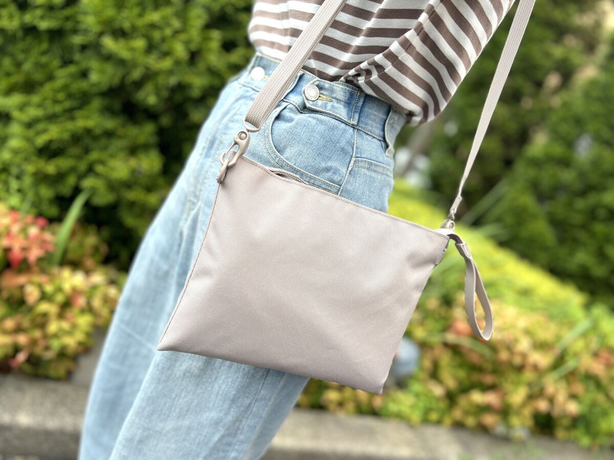 【無印良品】サコッシュが神アイテムすぎて感謝！毎日愛用するほどおすすめ♪