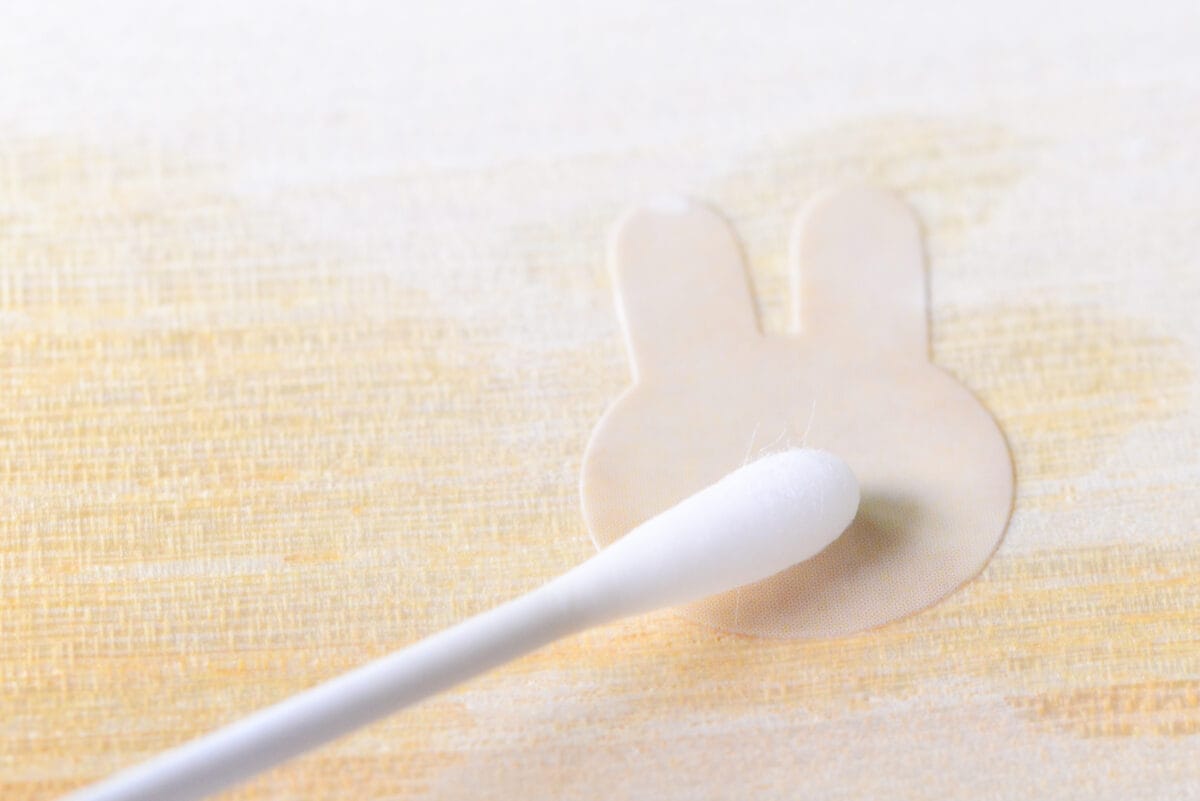 シール剥がしは100均がおすすめ!セリア・キャンドゥ・ダイソーを比較