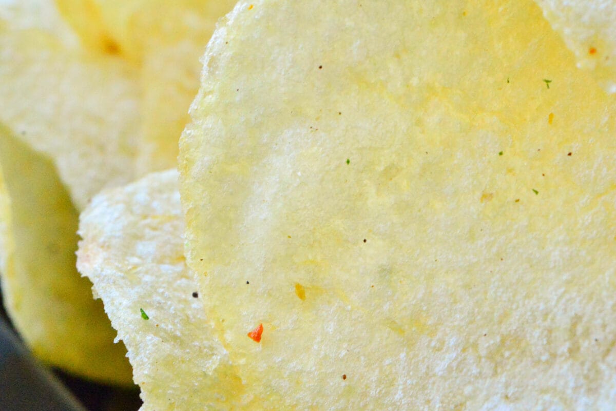 「箱買いしたい!」【カルビー】野菜のうま味が味わえるポテチップス出た