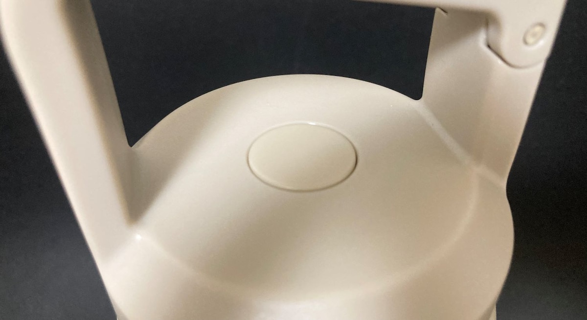 スリコの水筒が天才すぎた!話題の炭酸ボトルで保冷効力も検証