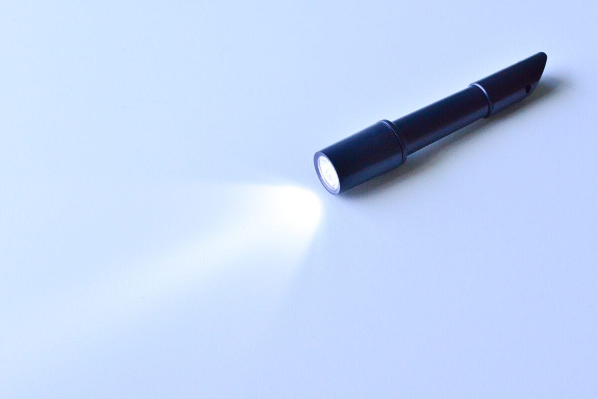 【100均の防災ボトル】警視庁推奨!これだけは持ち運びたい防災グッズ