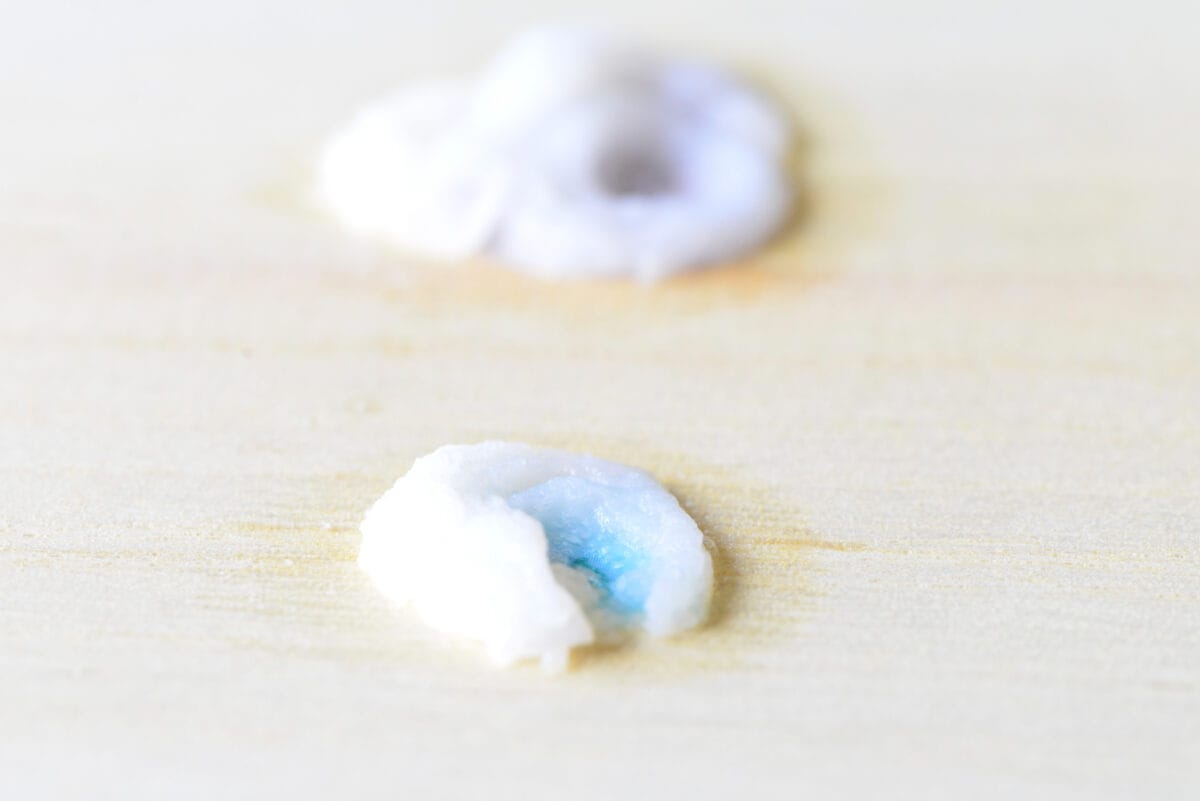 シール剥がしは100均がおすすめ!セリア・キャンドゥ・ダイソーを比較