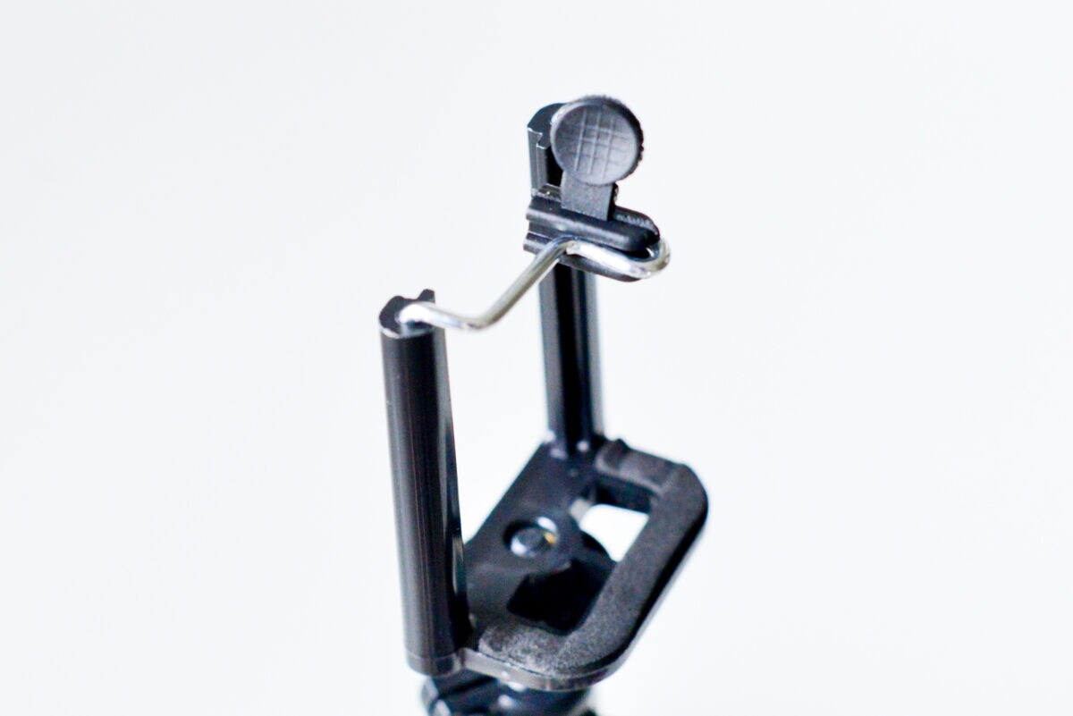 110円で感動のクオリティ!【キャンドゥ】スマホスタンドのおすすめ