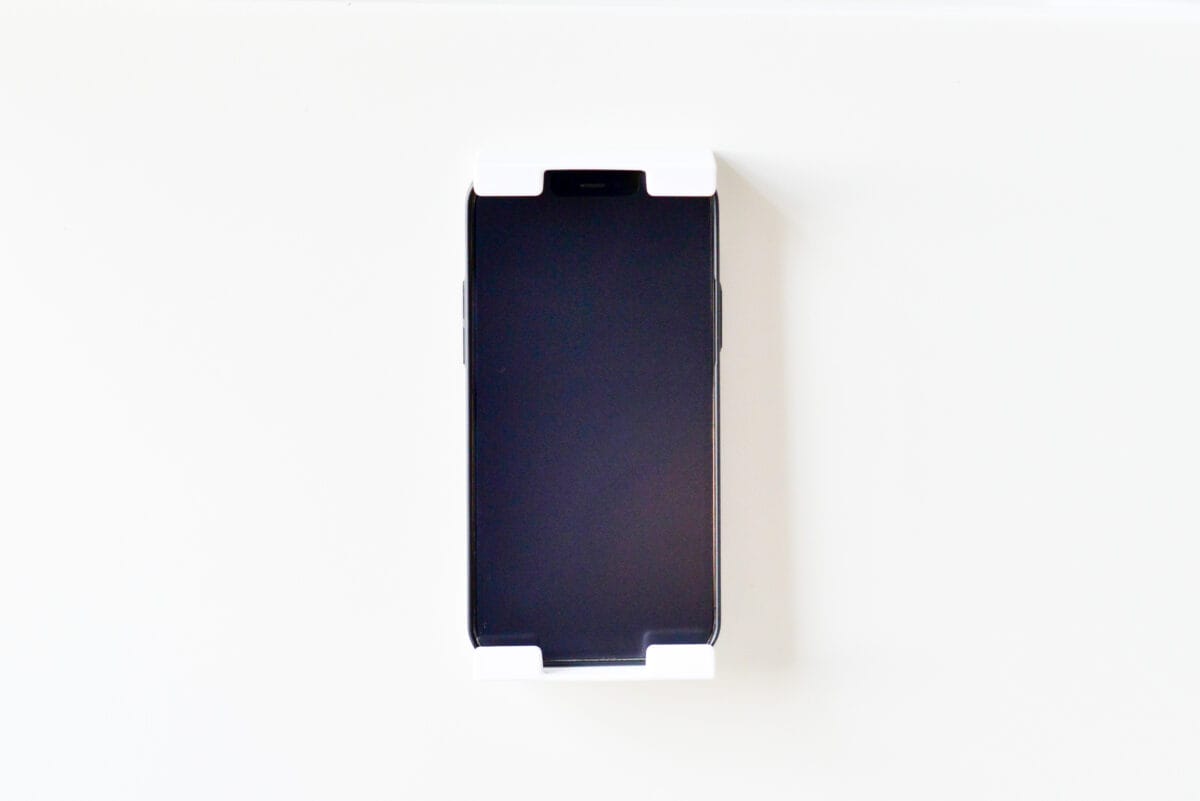 110円で感動のクオリティ!【キャンドゥ】スマホスタンドのおすすめ