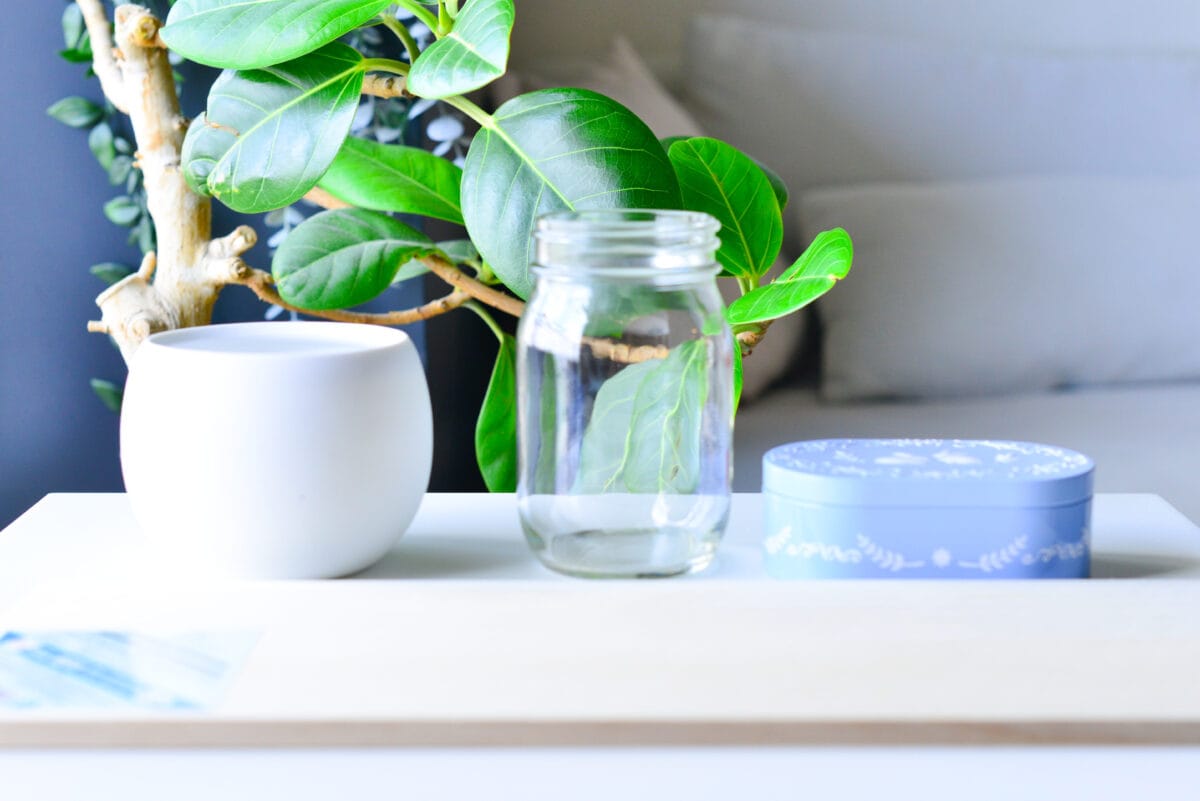 シール剥がしは100均がおすすめ!セリア・キャンドゥ・ダイソーを比較