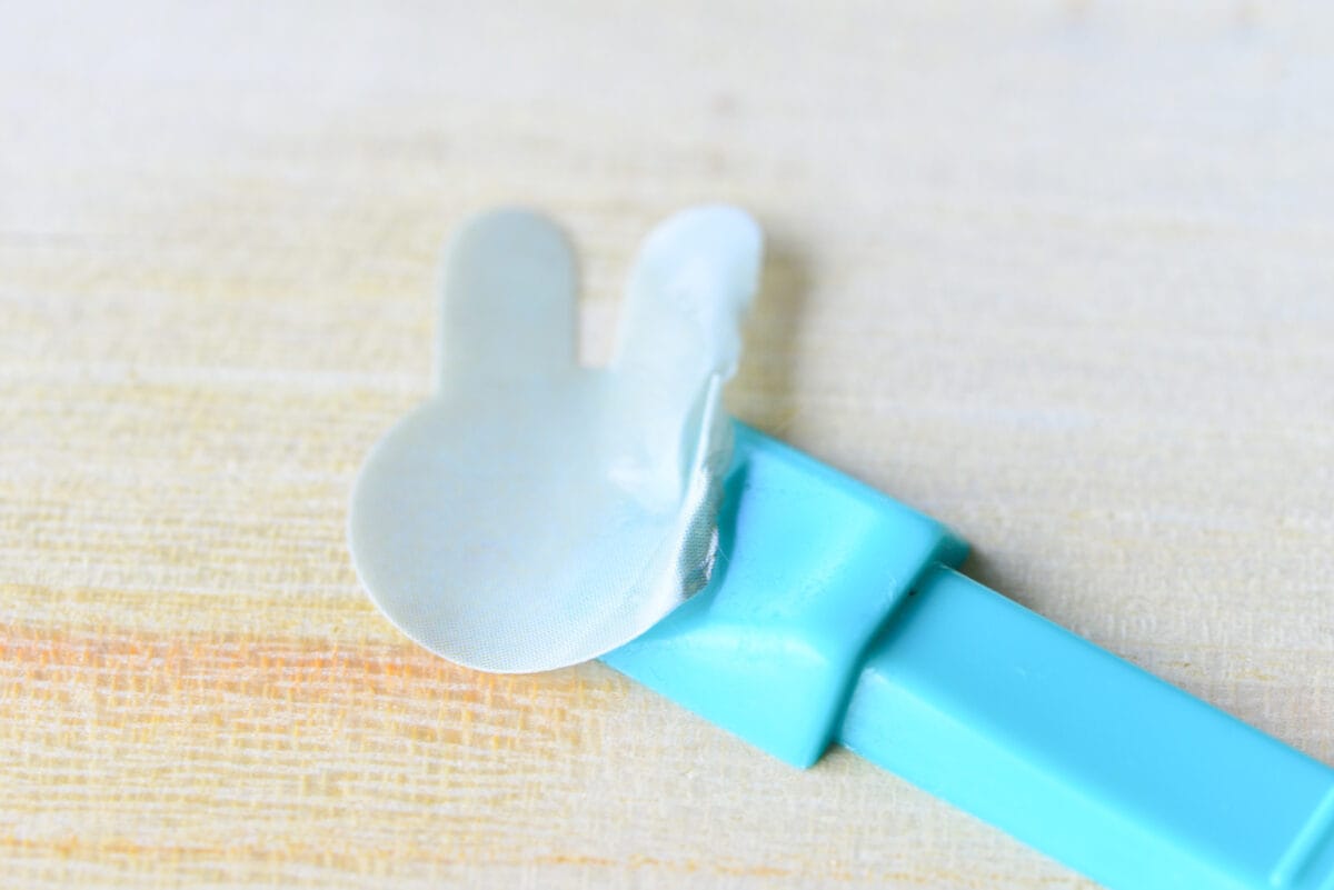 シール剥がしは100均がおすすめ!セリア・キャンドゥ・ダイソーを比較