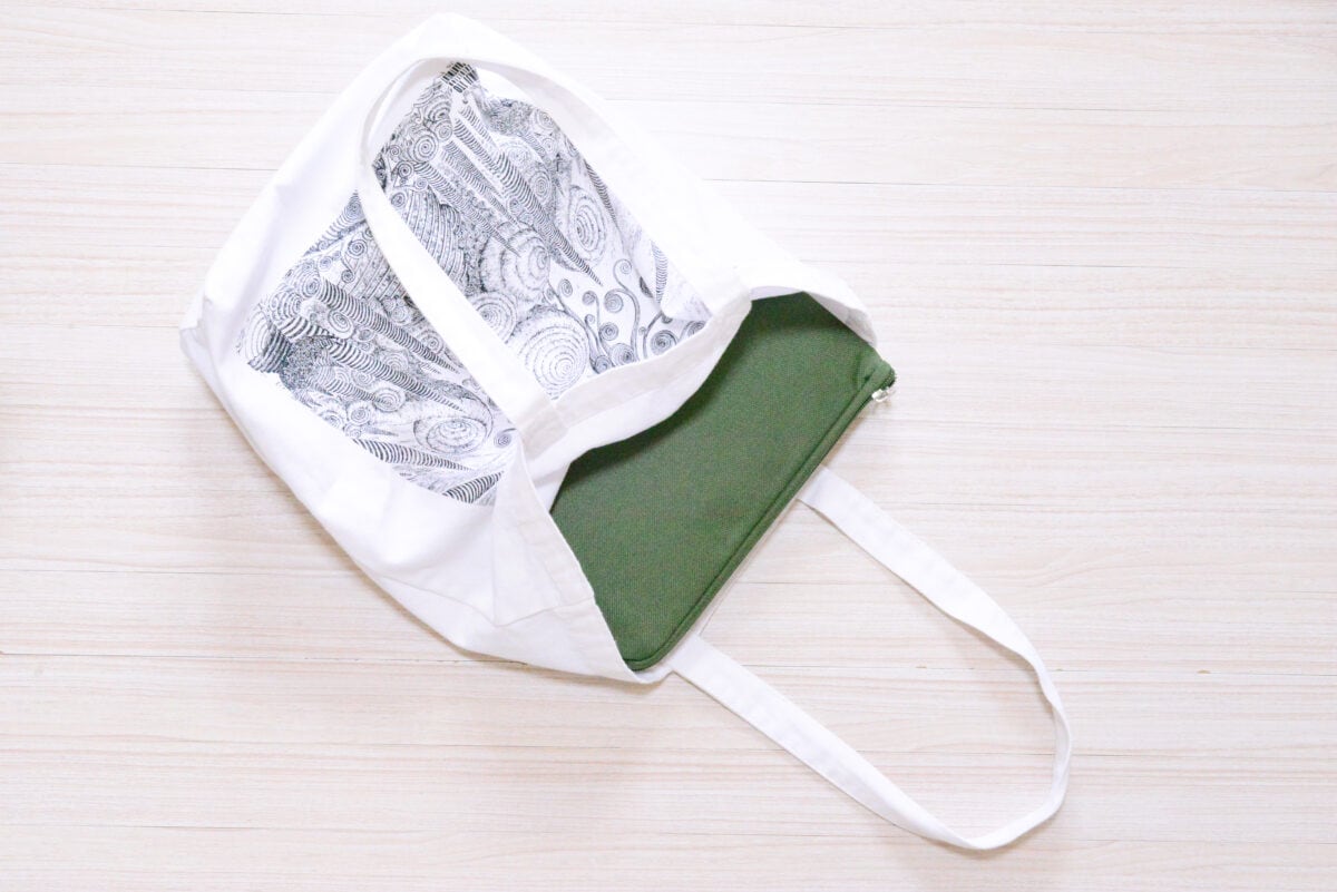 100均のバッグインバッグが超便利！【キャンドゥ・ダイソー・セリア】