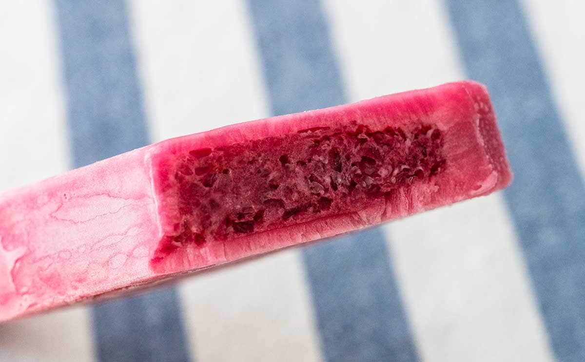 「濃ゆい」「うまいぞこれ」もぎたて果汁の【ガリガリ君】がジューシーすぎる