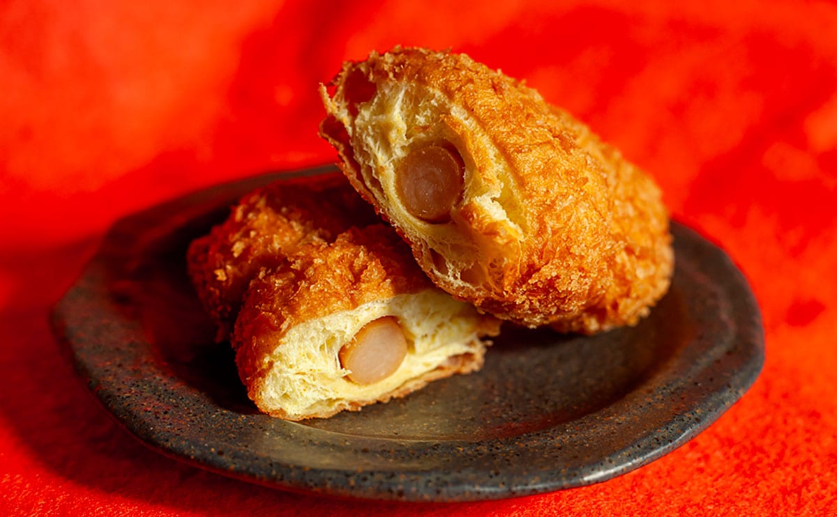 【ローソン】新作『惣菜パン』、カレー×ソーセージって間違いなしでしょ!