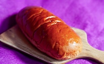 甘じょっぱくて一気食い。見た目は地味だけどコスパ抜群の【ローソン】新作パン