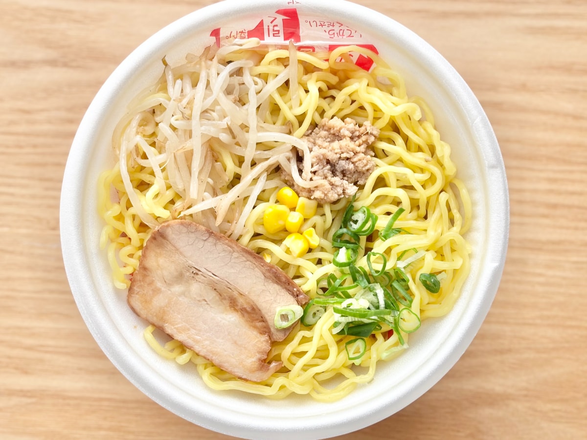 濃厚スープが本格的!【ファミマ】のラーメンはみんなが好きそうな味