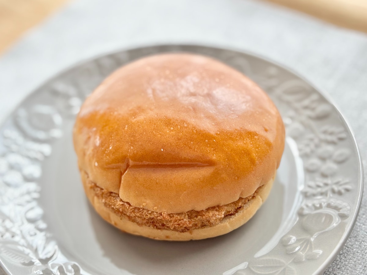 これはウマいに決まってる!【ファミマ】に人気店監修のコラボバーガー