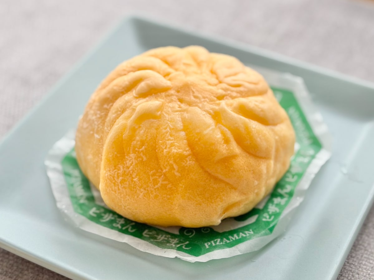 チーズがめちゃめちゃのび~る!!【ファミマ】の中華まんが「うめえ」