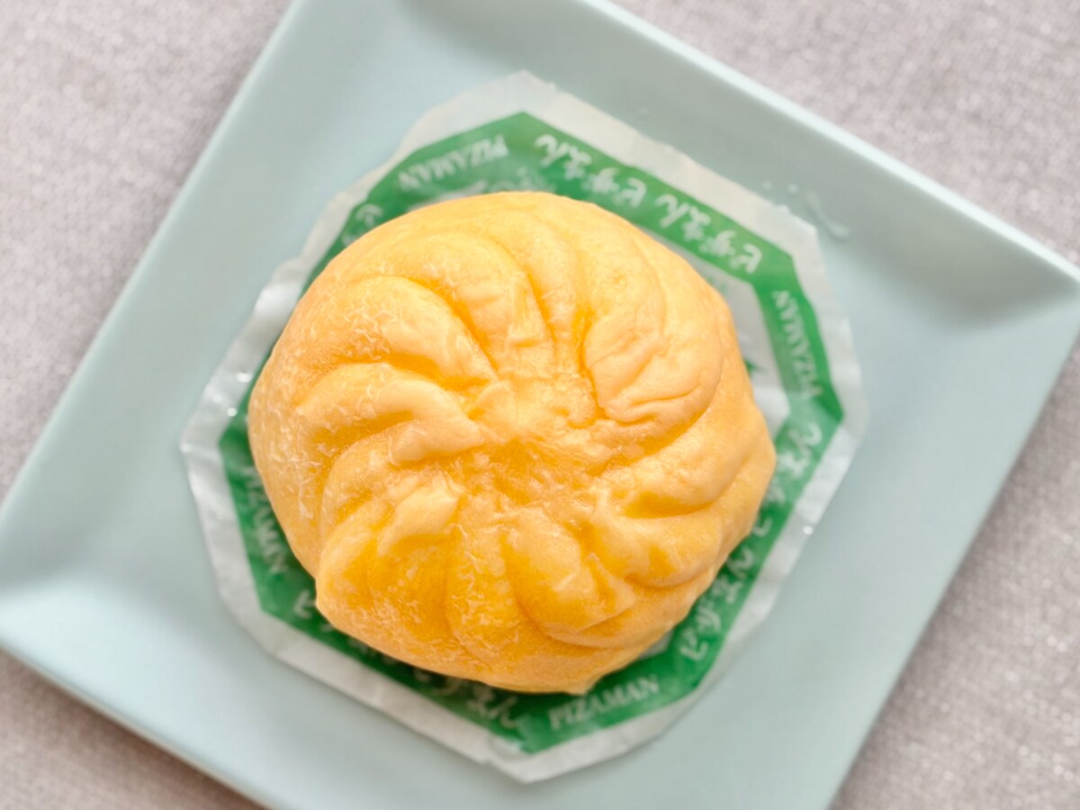 チーズがめちゃめちゃのび~る!!【ファミマ】の中華まんが「うめえ」