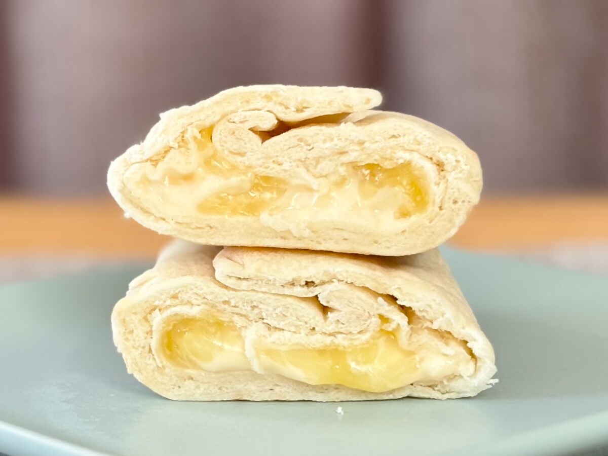 4種のチーズがとろ～り♡【ローソン】に高級感あるピザロールが登場