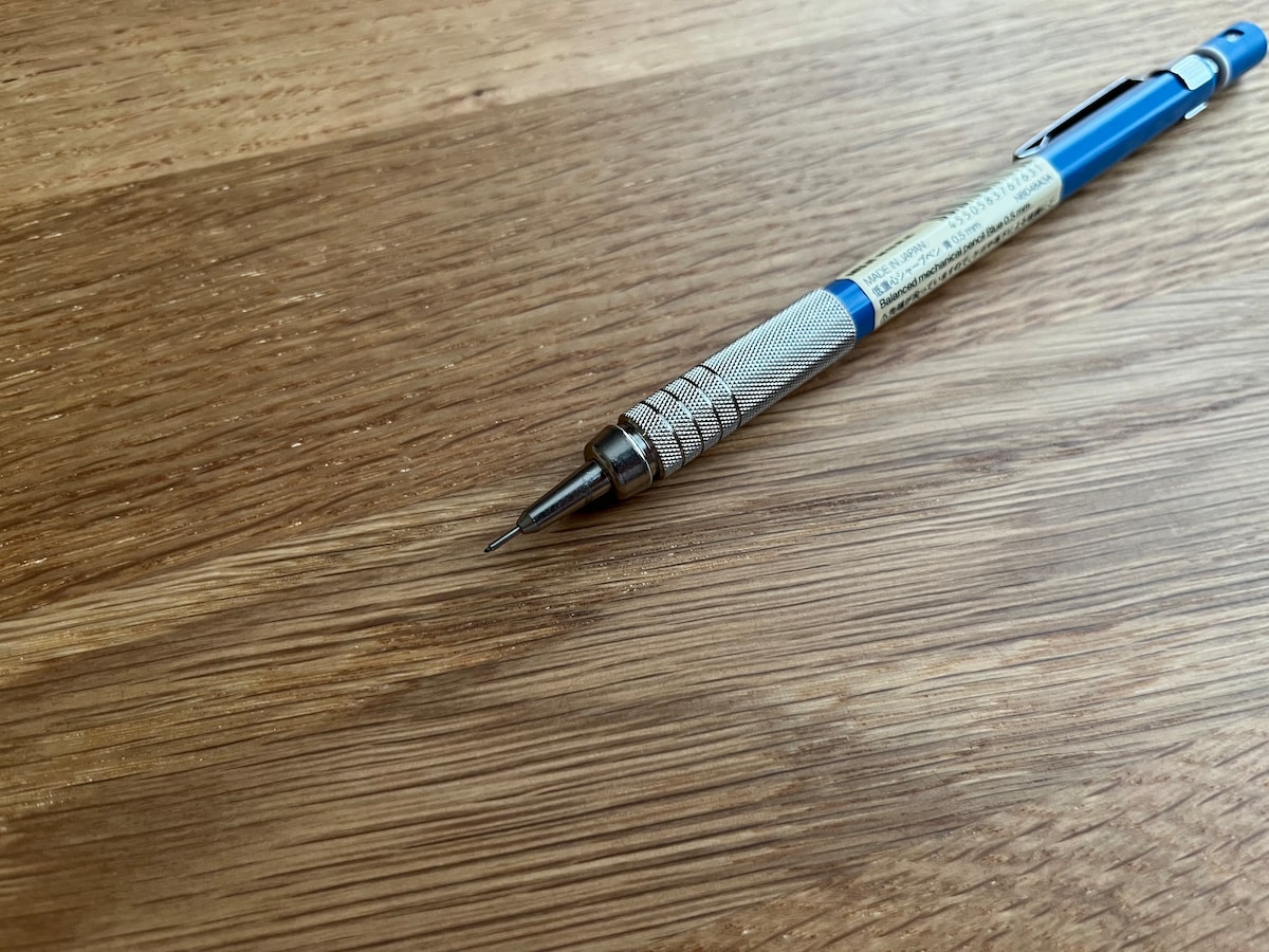低重心シャープペン 青・0.5mm