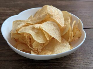 美味しさのあまり買い占めた【カルビー】ファミマ限定ポテチが最高！