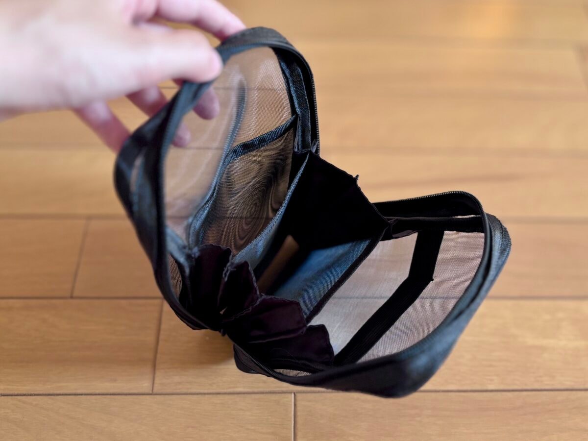 【キャンドゥ】おすすめポーチ6選|トラベル用やメイクポーチ、推し活ポーチまで充実!