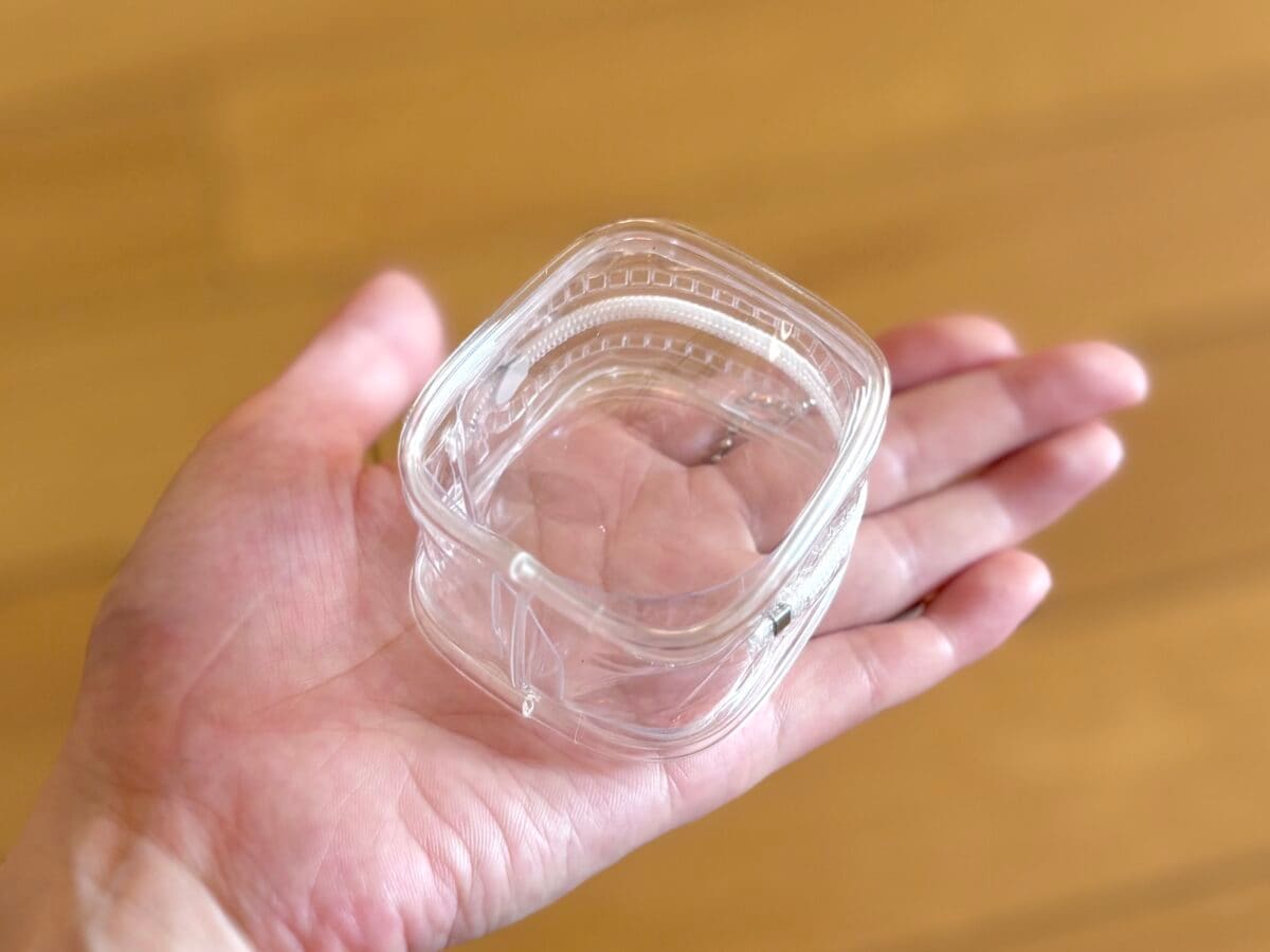 【キャンドゥ】おすすめポーチ6選|トラベル用やメイクポーチ、推し活ポーチまで充実!