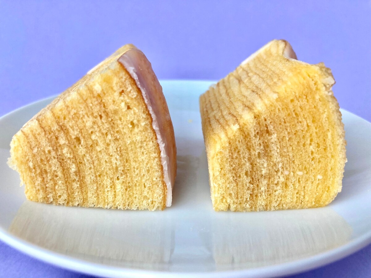 クオリティにみんなビックリ！？【ローソン】王道のバウムクーヘンがウマい！