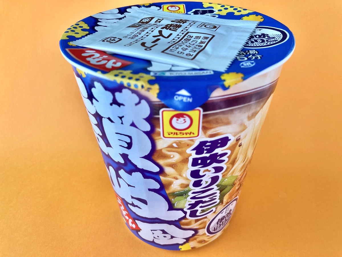 さすがマルちゃん!!だしがしっかり効いた讃岐風うどんがウマい!【東洋水産】