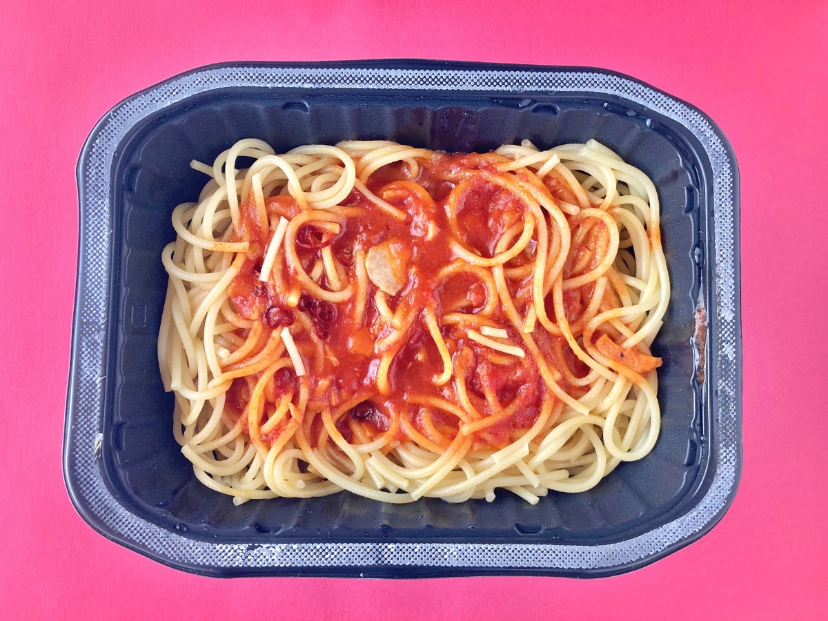 辛いやつ出たの最高すぎ!まんまカプリチョーザ!【セブン】旨辛界隈の老舗監修スパゲッティ