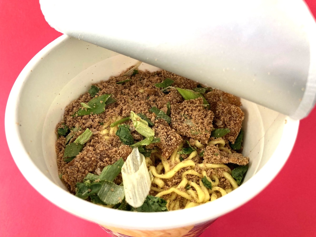 「再現度が高い！」「ご飯に合う！」【セブン】スープがウマい家系カップ麺