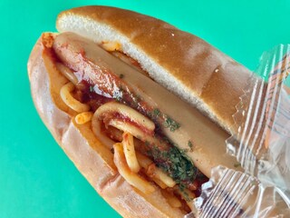 「半額は破格！」「ボリューム満点！」【ローソン】Pontaパスコラボの惣菜パン