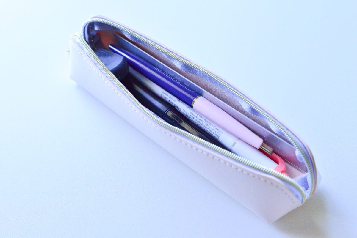 ダイソーの筆箱がコスパ良すぎ！便利でおしゃれな5商品を厳選