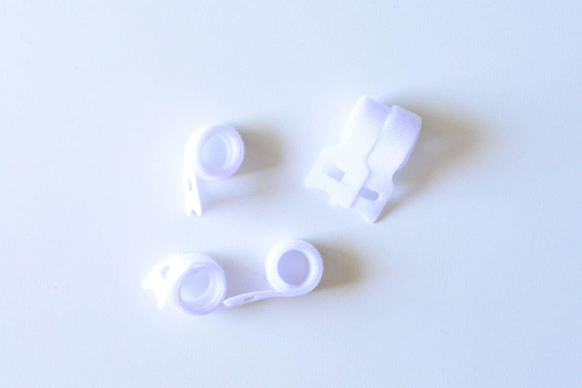 種類が豊富！ダイソーの結束バンドを紹介！繰り返し使えるタイプも