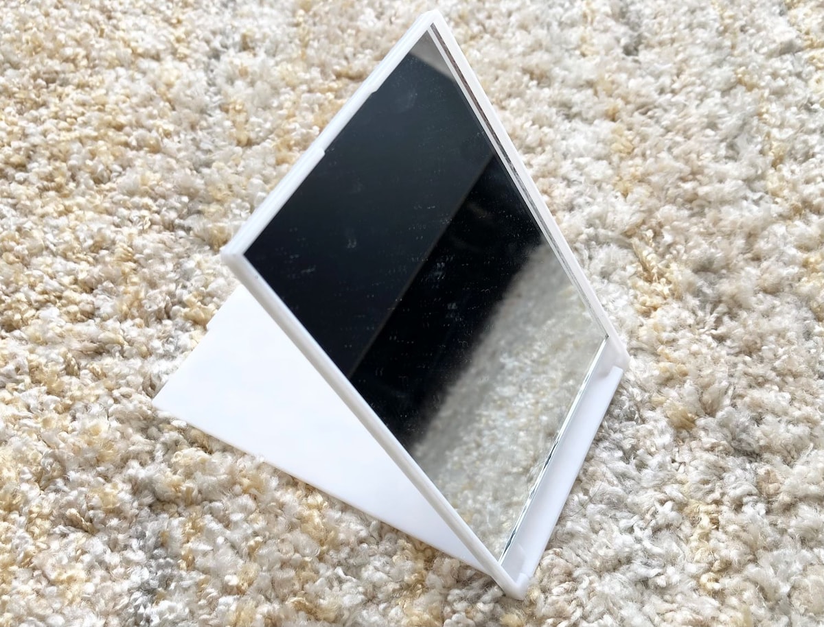 これ200円は神すぎる【ダイソー】鏡のおすすめ5選!購入レビュー